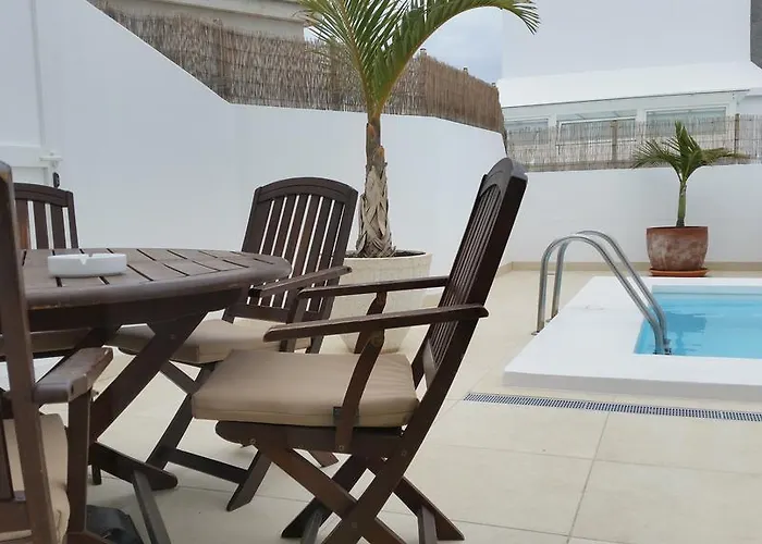 Cristina וילה פוארטו דל כרמן